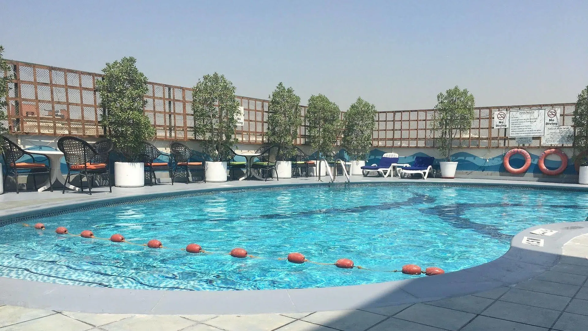 Avari Dubai Hotel